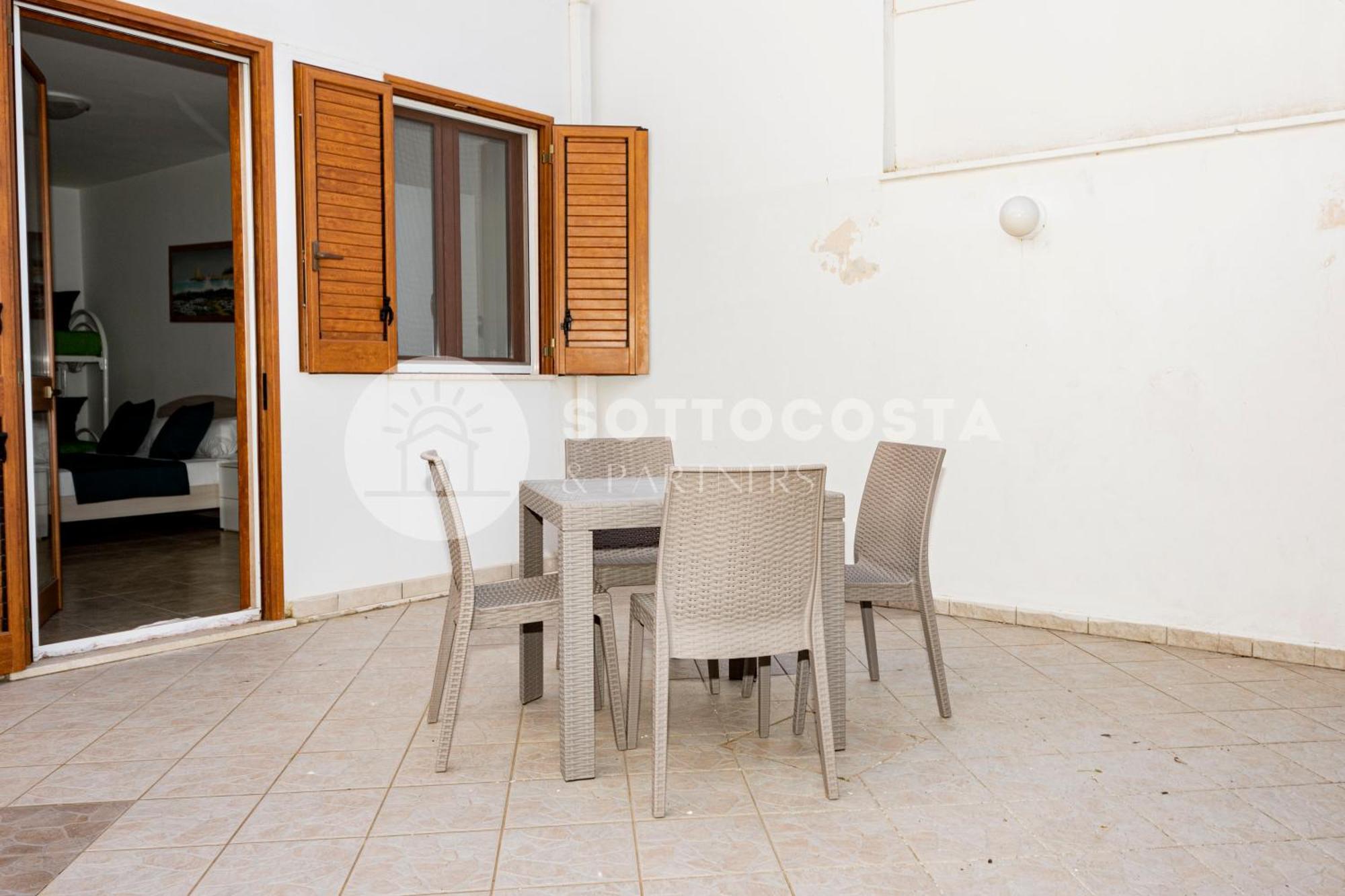 Giorni Salentini Acomodação com café da manhã Torre Lapillo Exterior foto